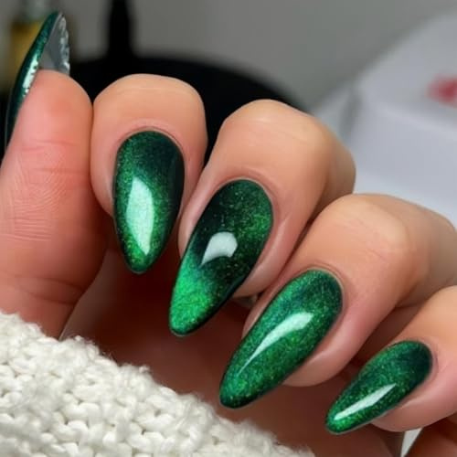 24PCS Emerald Stiletto Press On Nails - Medium Almond Magnetic Finish & High Gloss Acrylic Full Cover for Wedding Reception, Club Night and Chic Occasions