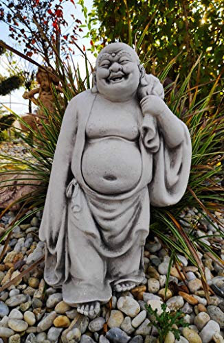 AniPlants Gartenfigur, Dekoration: Freudiger reisender Buddha, Grün, Asiatisch, Religiös, Handbemalt und aus Architekturbeton, 37 cm hoch, 23 cm breit, 15 kg schwer, für Geburtstage und Gärten