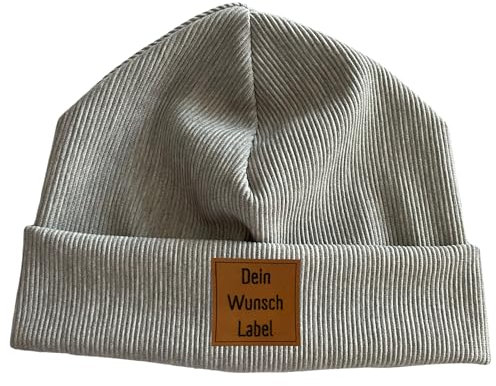Herbst Winter Beanie Mütze für Kinder aus Rippjersey Kindermütze mit Kunstleder Label 23 Farben Mädchen Junge Baby Kleinkind personalisiert Babymütze Weihnachtsgeschenk (7 - Hellgrau Meliert)