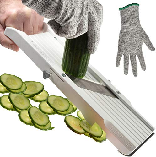 Benriner Mandoline Gemüseschneider Gemüsehobel 64 mm 95 mm 120 mm weiß inkl. Julienne Ersatzklingen und Fingerschutz ohne/mit Gravur + Prymo Schutzhandschuh Größe 95 mm, Farbe 1) OHNE Gravur