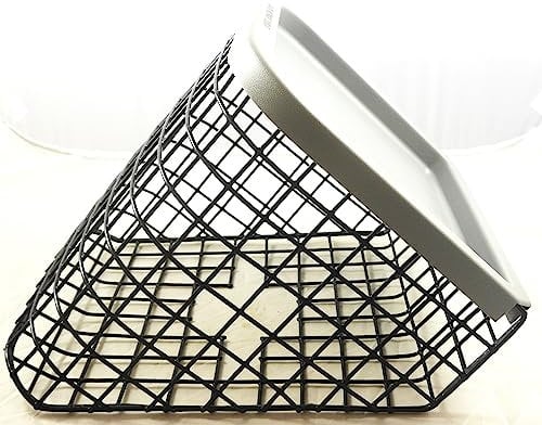 Tri Wheel Walker Wire Mesh Basket with Tray Lid