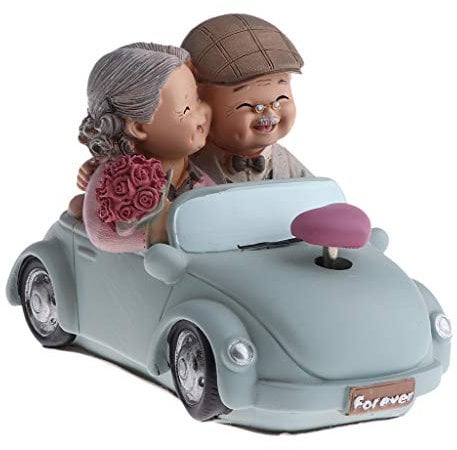 Perfeclan Süße Gartenfigur Opa und Oma auf Bank aus Harz, Geschenkidee für Weihnachten/Geburtstag - Fahrendes Auto