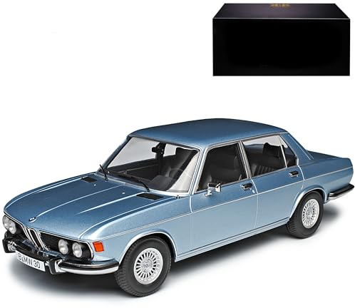 KK-Scale B*M*W E3 3.0S Limousine Oberklasse Hell Blau Metallic 1968-1977 1/18 Modell Auto mit individiuellem Wunschkennzeichen