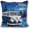 SkyBrands Volkswagen Dekokissen VW Bulli Winternacht 40x40 cm Zierkissen T1 Van Oldtimer Bus Camper