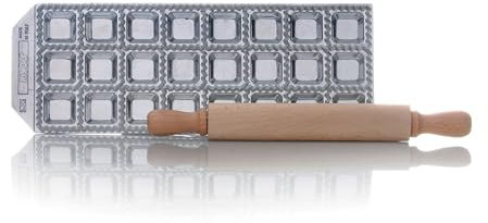 RISOLI' | RAVIOLCASA, Stampo per Ravioli per Realizzare 24 Ravioli, in Alluminio Pressofuso Riciclato, Incluso Mattarello in Legno, Made in Italy