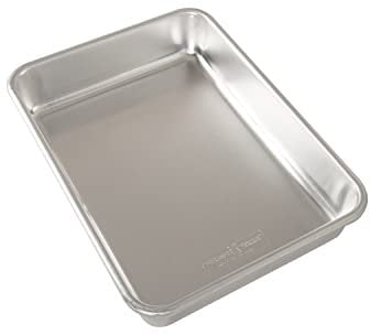 Nordic Ware Naturals 9 x 13 Rectangular Cake Pan, Natural Aluminium Baking Tin with Superior Heat Conductivity, Premium Bakeware Made in the USA, Silver