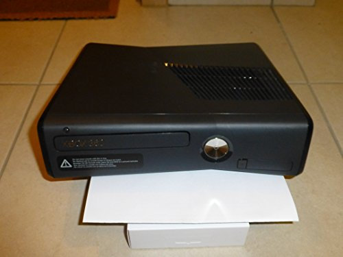 Console Xbox 360 250 Go + Forza motorsport 4 + The Elder Scrolls V : Skyrim