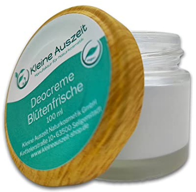 Kleine Auszeit Manufaktur, Deocreme Blütenfrische, hochwirksam ohne Aluminiumsalze oder Alkohol, vegan, palmölfrei und plastikfrei, 30 ml