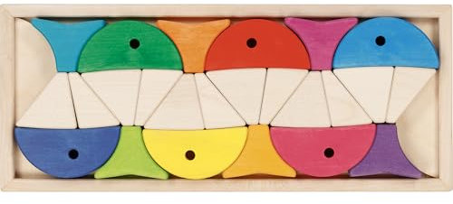 goki 58472 - Legespiel und Bausteinkasten 6 Bunte Fische - aus Ahornholz - goki Evolution - Bunte Farben auf Wasserbasis - Made in EU