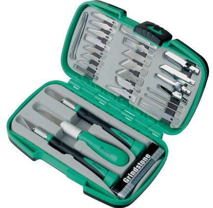PROSKIT Trousse avec Assortiment de 25 Lames de Scalpel et Pierre à aiguiser