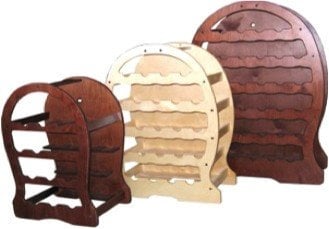 Barril botellero de madera multicapa de abedul, dimensiones cm. 49 x 27 x H.76.