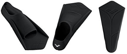 arena Powerfin Schwimmflossen, Trainingsflossen für Erwachsene, 100% Silikon, Bequeme und Kurze Schwimmflossen, Black-Silver (51), 43-44 EU