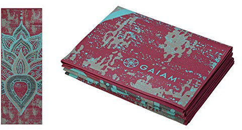 Gaiam Yogamatte, faltbar, Reise- und Fitnessmatte, Faltbare Yogamatte für alle Arten von Yoga, Pilates und Bodentraining, frei von Sei, 2 mm (L x B x T).