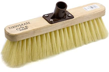 Newman and Cole Wooden Broom Head with Plastic Fixing Bracket Connector