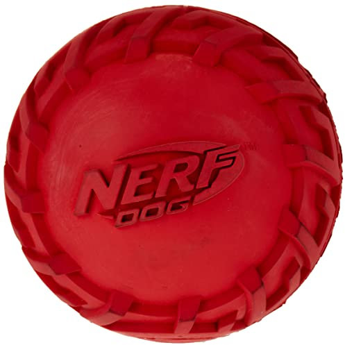 Nerf Dog Hundespielzeug Gummiball mit Reifenprofil und Quietschgeräusch, farblich sortierte Lieferung rot oder grün, 7,6cm