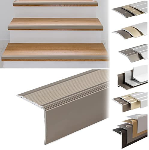 KARAT Treppenkantenprofil in L-Form aus Aluminium 1 Stück, 90x3x3,5cm | Selbstklebend | Champagner für Parkett und Laminat | Inkl. Montagematerial Stufenkantenprofil in 3 Längen & 4 Farben Integral