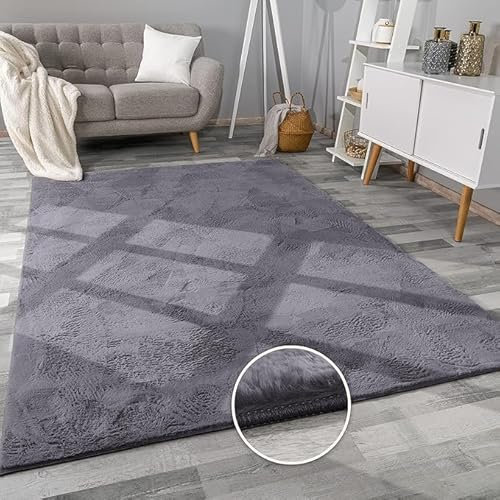 BedLooms Rugs Living Room Grey 60x110 cm, Fluffy Bedside Rug for Bedroom Low Pile Heavy Duty Washable Carpets for Kitchen Comfortable Soft Faux Fur Rug for Lounge
