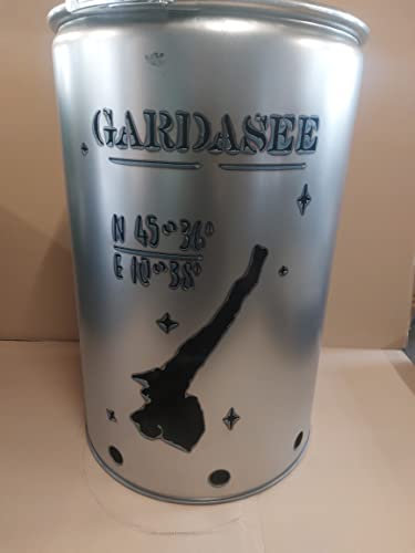 Fuchsbau Feuertonnen Feuertonne mit - Gardasee - Motiv - Gefertigt aus neuem Ölfass - Besondere Feuerstelle für Garten und Terrasse - Hohe Feuerschale mit Rostoptik - 90 x 60 cm
