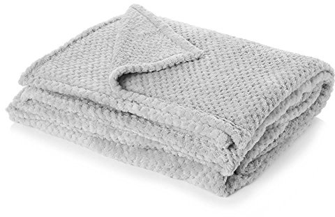 Dreamscene Throws for Sofas Large, Soft Cosy Warm Honeycomb Waffle Mink Fleece Blanket for Bed Settee Faux Fur Throw Fluffy King Size Blanket Travel Sofa Throw, Silver Grey - 200 x 240cm