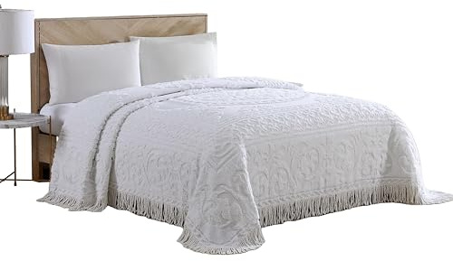 Beatrice Home Fashions Medallion Chenille Bedspread, Full, White