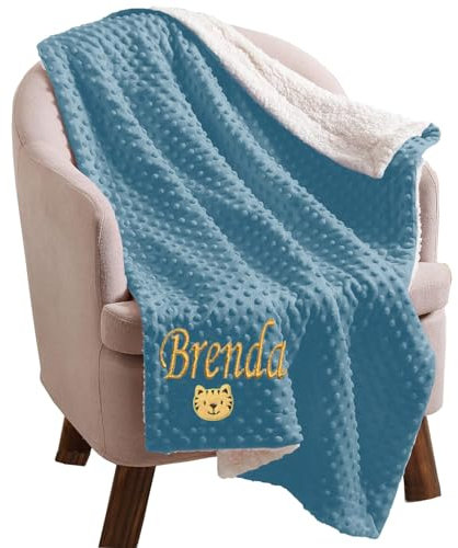 Caixiabeauty Couverture Bebe PersonnaliséE PréNom,Couverture Enfant Maternelle Sieste,Plaid Bebe,Couverture BéBé avec Noms pour Garçon Fille,Cadeau Naissance Personnalisé(Dark Blue)