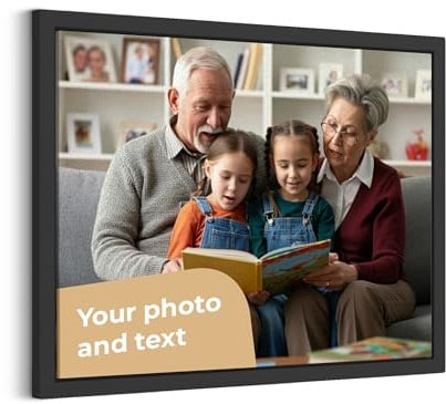 Cimpress Personalisiertes Leinwandbild mit Rahmen, 70 × 50 cm, Querformat | Leinwand mit eigenem Foto und Text gestalten, Wanddekoration für Zuhause oder Büro Fotogeschenk zu Weihnachten und Feiertagen