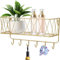 Étagère murale avec crochets, étagère flottante murale avec 6 porte-clés, porte-clés en treillis métallique décorative dorée avec étagère de salle de bain pour mur, entrée, salle de bain, chargeur de