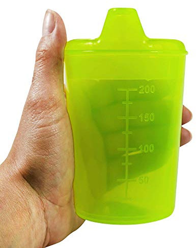 Medi-Inn+ Schnabelbecher Schabeltasse Trinkbecher 250 ml (Farbe: gelb, Öffnung: 8 x 4 mm)