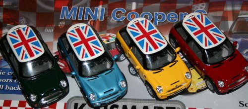 Cooper S Diecast 1:28 Scale Model Car Diecast Metal Opening Doors Assorted