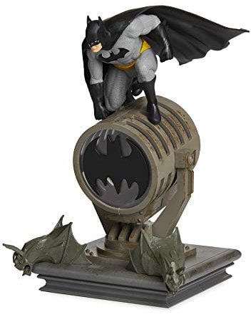 Lampe Figurine Batman - Officiellement Licenciée, Décor & Cadeau DC Super Héros, Lampe Display Collectible pour Fans Comics DC, Alimentée par USB 27” LED