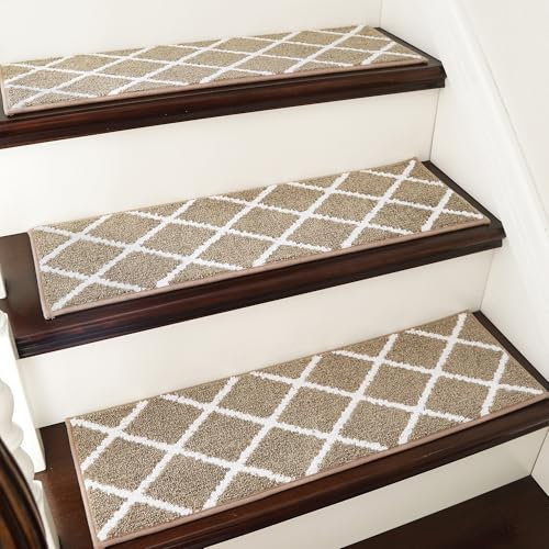 COSY HOMEER 15 Stück Treppenstufen Matten, 70 x 22cm Anti Rutsch Stufenmatten Selbstklebend, Maschinenwaschbar, 100% Polyester, TPE-Rücken, Ideal für Kinder, Senioren und Haustiere, Beige Weiß