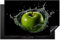 KitchenYeah© Herdabdeckplatte Einteilig Herdabdeckung Abdeckplatte für Ceranfeld Abdeckung Induktionskochfeld Aufrollbare Matte Apfel - Grün - Obst - Wasser - Schwarz - 80x52 cm