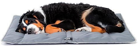 Ferplast Cuccia Cane e Gatto Antigraffio e Impermeabile, Tessuto Tecnico Resistente Tech, JOLLY Taglia Grande, Materassino Lavabile a Mano a 30°, 108 x 79 x 3,5 cm, Grigio