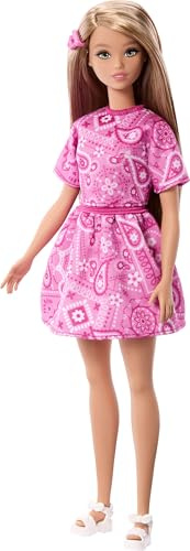 Barbie Fashionistas Style Puppe Nr. 249 | Blonde Modepuppe mit pinkem Paisley-Hemd, Rock und weißen Plateausandalen, ab 3 Jahren, JJN62