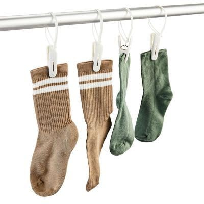 Lakeland Hanging Pegs – Pack of 12 Can be Looped on Airers Washing Lines Shower Poles Can be used for Large and Small Items or used for Long Items in Wardrobes