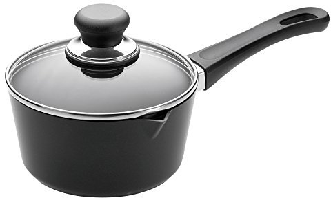 Scanpan Classic - Cazo con Tapa y Pico vertedor (1 L), Color Negro