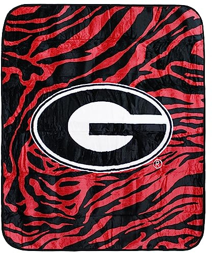 College Covers Georgia Bulldogs Raschel Throw Blanket, 60 in by 50 in