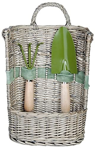 Esschert Design Gartengeräte Korb mit Garten-Harke & -Schaufel, Höhe 42 cm, Weidekorb für weitere Gartenwerkzeuge, mit Tragegriff