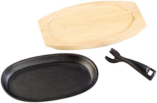 Tornwald-Schmiede Gusspfannen: Profi-Gusseisen-Servierpfanne mit Untersetzer, 28 x 18 x 2 cm, 1,5 kg (Guss-Servierpfannen, Tisch-Gußeisenpfannen, Grillplatten)
