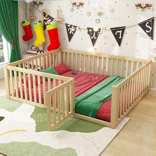 Kinderbett 140x200 cm, Montessori Bodenbett mit Tür inkl. Rausfallschutz Zaun, Massivholz Gitterbett Montessori Bett Babybett Kinder Jugendbett Doppelbett für Jungen & Mädchen, Holzfarbe