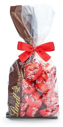 Lindt Schokolade LINDOR Schokoladenherzen | 500 g | Ca. 35 Vollmilch Herzen mit unendlich zartschmelzender Füllung | Pralinengeschenk | Schokoladengeschenk
