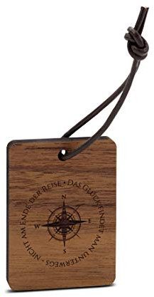 CHRISCK design Schlüsselanhänger mit Gravur Kompass aus Vollholz Echtes Holz und Lederschnurr schöne Geschenkidee zum Geburtstag Ideal als Geschenkidee für Partner Freunde