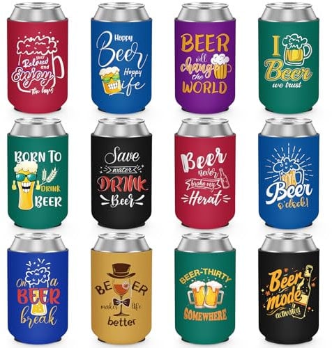 ChriFansi Paquete de 12 fundas de neopreno aisladas para latas de 12 onzas con citas divertidas con temática de cerveza, suministros de fiesta, regalos divertidos de cerveza para hombres