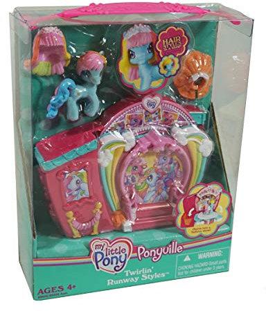 My Little Pony Ponyville Twirlin' Runway Styles with Rainbow Dash