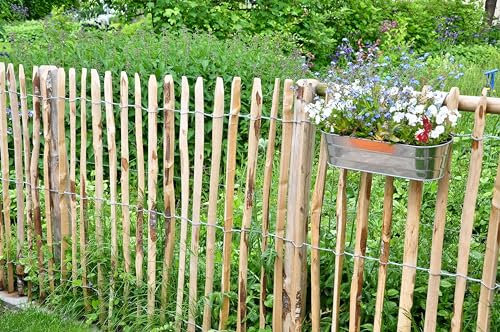 Staketenzaun Holzzaun Rollzaun naturbelassenes Haselnuss Holz 90cm x 5m Lattenabstand: 7-8 cm