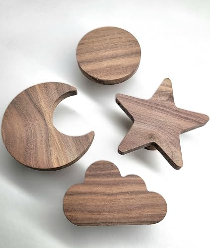 PLT 4 Stück Möbelgriffe für Kinderzimmer aus unbehandeltem Walnussholz, Knopf, Kommode für Schrank, Schublade, Kinderzimmer, Geschenkidee (4, Wolke, Sonne, Stern, Mond)
