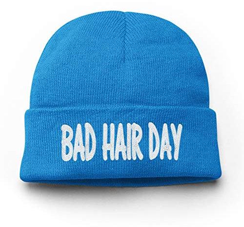 tshirtladen Mütze Bad Hair Day Wintermütze Unisex Beanie für Damen und Herren, Farbe: Blau