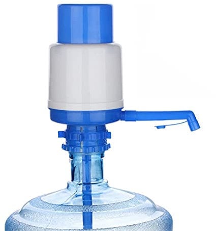 Wasserspender für Fässer. Handpumpe für Wasserspender kompatibel mit Fässern bis 20 Liter und 55 mm Durchmesser für Zuhause, Küche, Büro und Camping