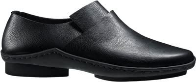 Trippen Schuh aus Leder und Unterseite aus Gummi. Leder mit abwechselnden Schnitten am Obermaterial., Schwarz , 37 EU