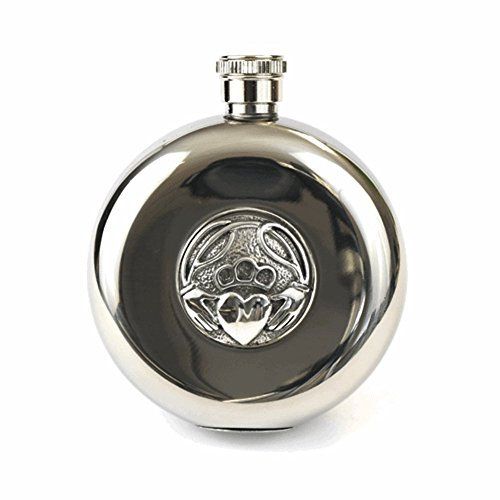 GM Belts 5oz Pocket Hip Flask With Polished Finish Irish Claddagh Detail With Tot Cups